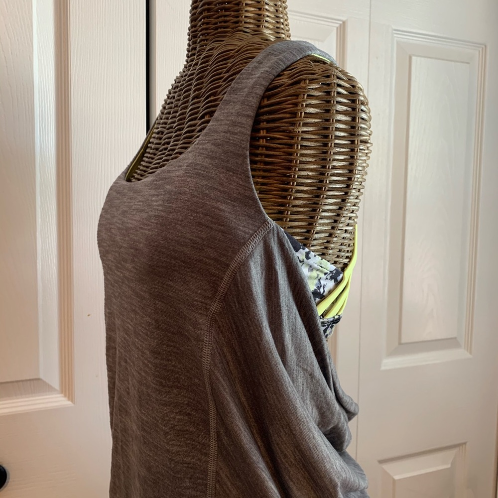 **SOLD** Lululemon tank top with built in bra